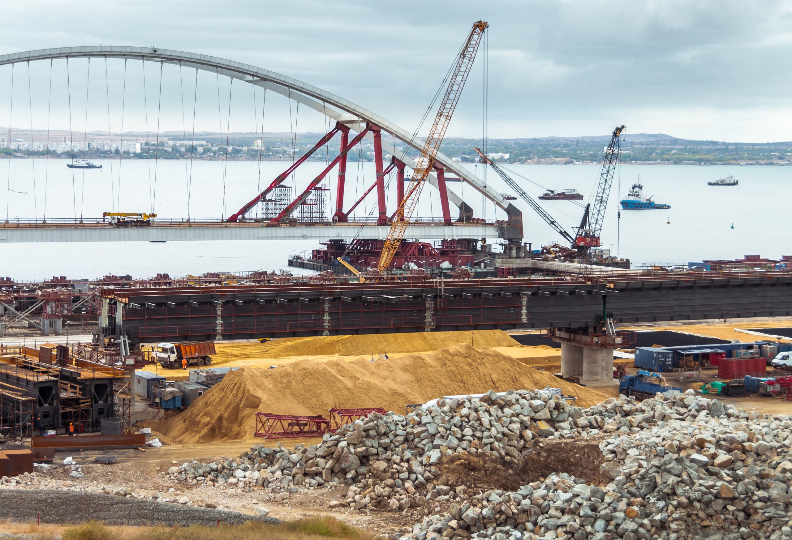 Construction of a bridge